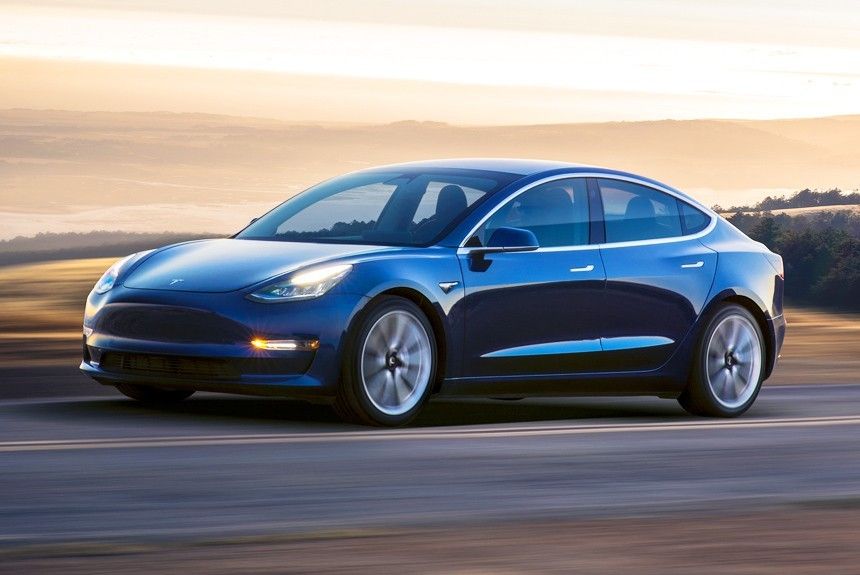 Tesla model 3-ը Իլոն Մասկի վրա «թանկ է նստում»