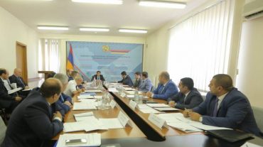 Սուրեն Պապիկյանը խորհրդակցություն է անցկացրել մարզպետների հետ