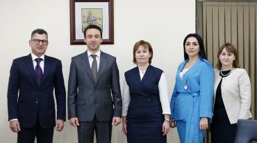 Քաղաքապետը հանդիպել է Սանկտ Պետերբուրգի փոխնահանգապետի հետ