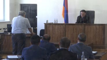 Քոչարյանի պաշտպանները ներկայացրին դատավորին ինքնաբացարկի հիմնավորումը