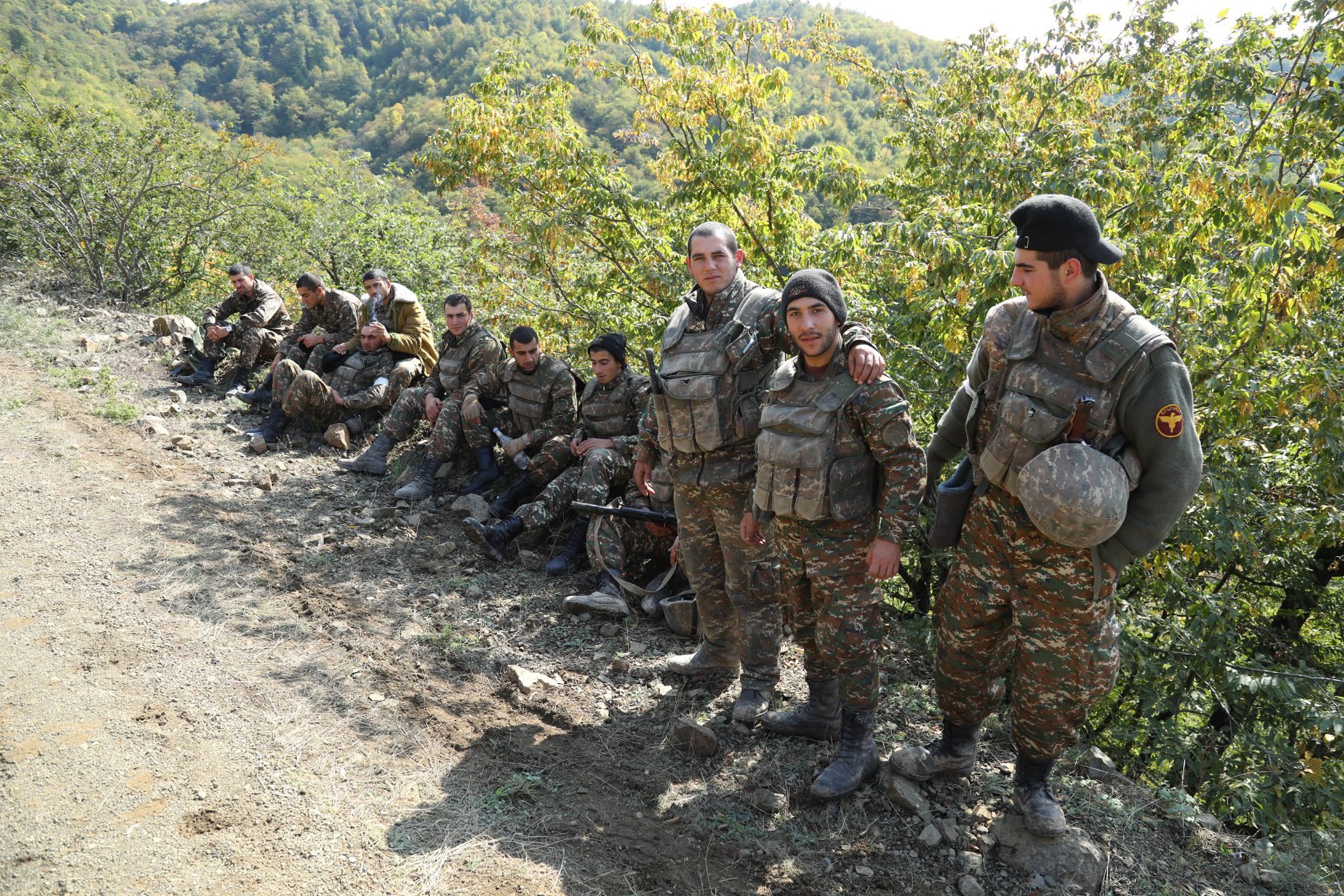 Азербайджан нагорный карабах новости сегодня. Солдаты Армении в Нагорном Карабахе. Азербайджанские солдаты в Карабахе 2020.