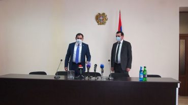 Սուրեն Պապիկյանը աշխատակազմին է ներկայացրել Շիրակի նորանշանակ մարզպետ Հովհաննես Հարությունյանին