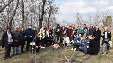 Փարաջանովի մուսայի՝ Բաիա անունով կնոջ պատվին Թբիլիսիի բուսաբանական այգում ծառ է տնկվել