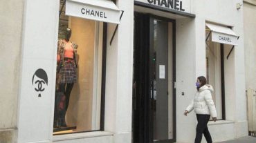 Նկարահանվել է Փարիզում Chanel-ի բուտիկից կատարված գողությունը