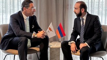 Տեղի կունենա Արարատ Միրզոյանի և Կիպրոսի ԱԳ նախարար Կոնստանտինոս Կոմբոսի առանձնազրույցը, որին կհաջորդի մամուլի ասուլիսը