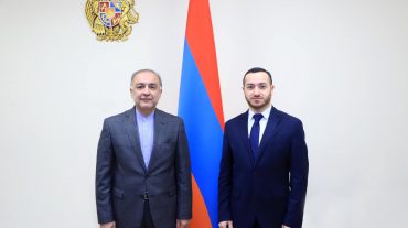 Մխիթար Հայրապետյանն ընդունել է Հայաստանում Իրանի դեսպան Մեհդի Սոբհանիին