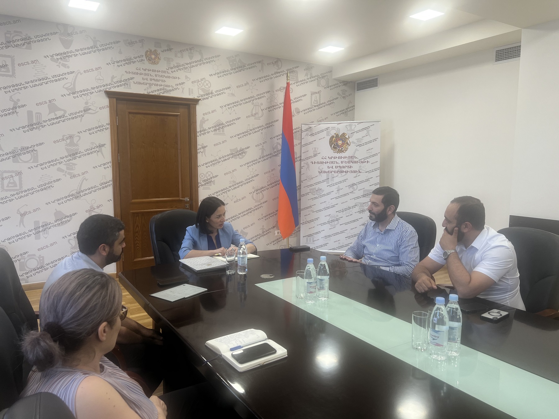 Քննարկվել է եզդիերենի ուսուցման ամբիոն հիմնելու հարցը