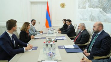 Վարչապետն ընդունել է ԱՄՀ հայաստանյան առաքելության ղեկավարին