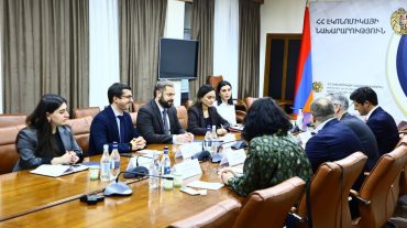 Գևորգ Պապոյանն ընդունել է «Ցե-Կվադրատ Ամպեգա» կենսաթոշակային ֆոնդի փոխնախագահին